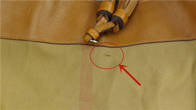 包包破损处装饰性覆盖前后对比